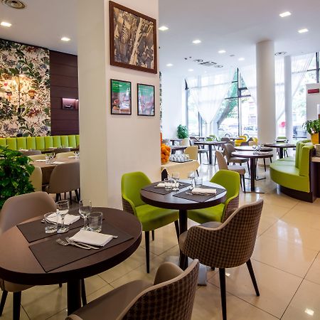 Holiday Inn Turin Corso Francia By Ihg Buitenkant foto