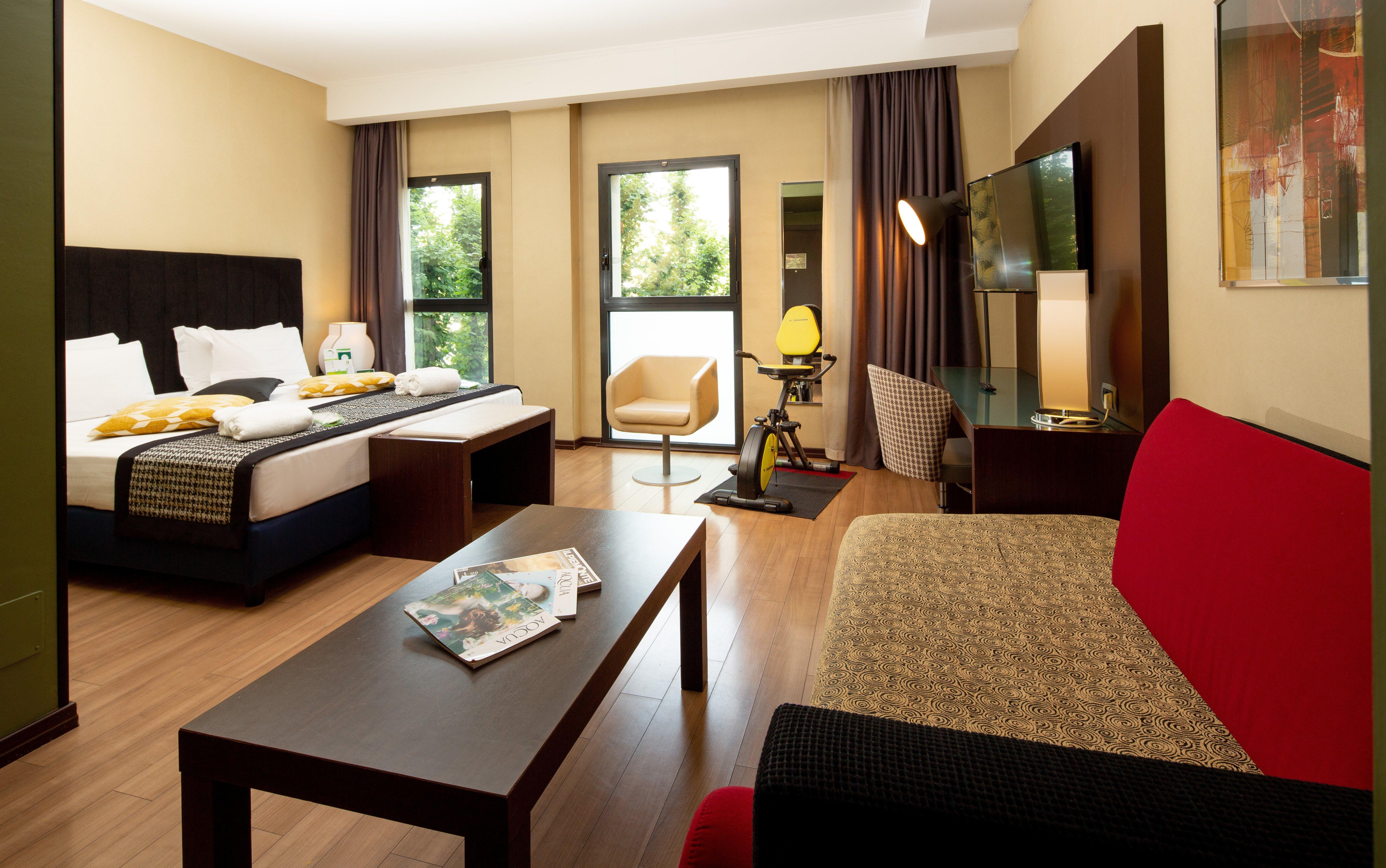 Holiday Inn Turin Corso Francia By Ihg Buitenkant foto
