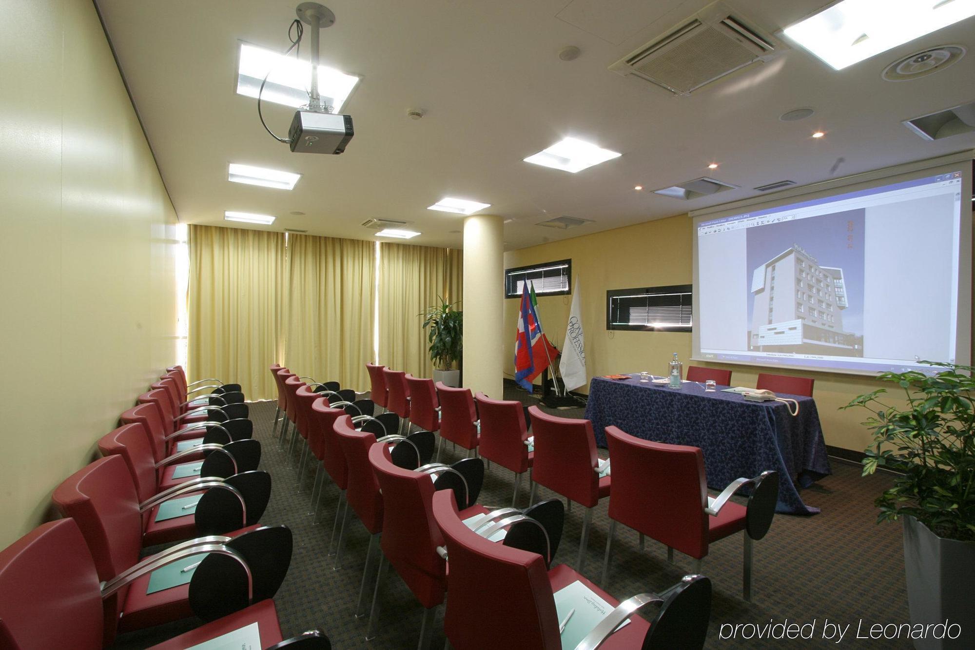 Holiday Inn Turin Corso Francia By Ihg Zakenleven foto